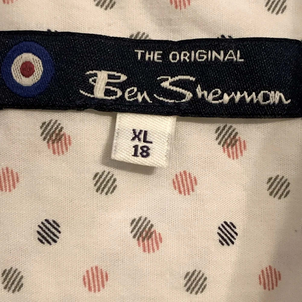 Ben Sherman White Short Sleeve Button-Down Shirt with Blue Trim